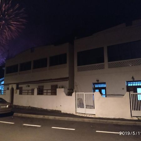 Ocean Front La Maresia Holiday 2 Apartments タガナナ エクステリア 写真