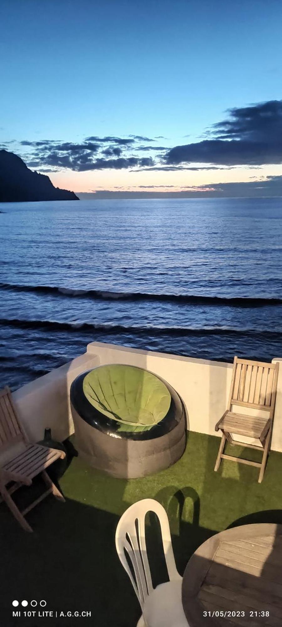 Ocean Front La Maresia Holiday 2 Apartments タガナナ エクステリア 写真